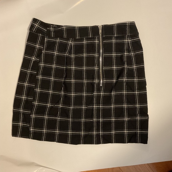 Garage Mini Pencil Skirt - Picture 2 of 3